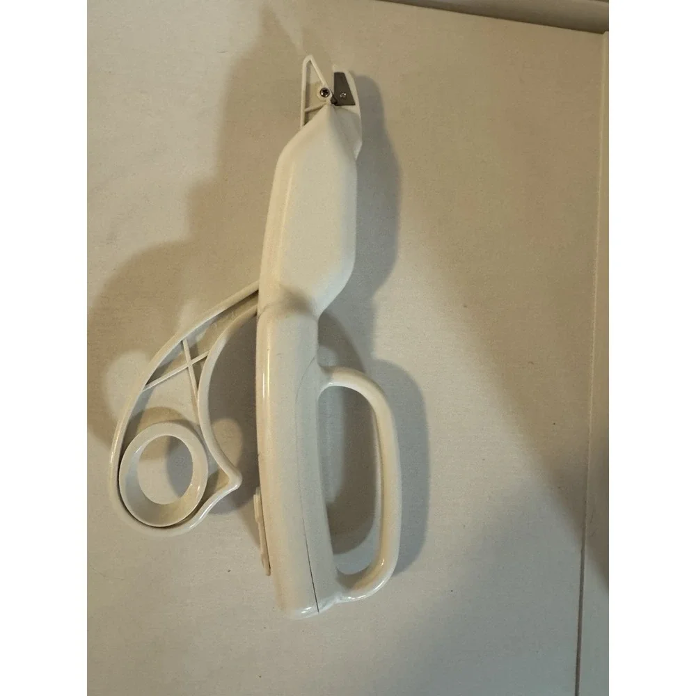Singer Smart Scissors & Replacement Blades New In Box Cordless Power Scissors
